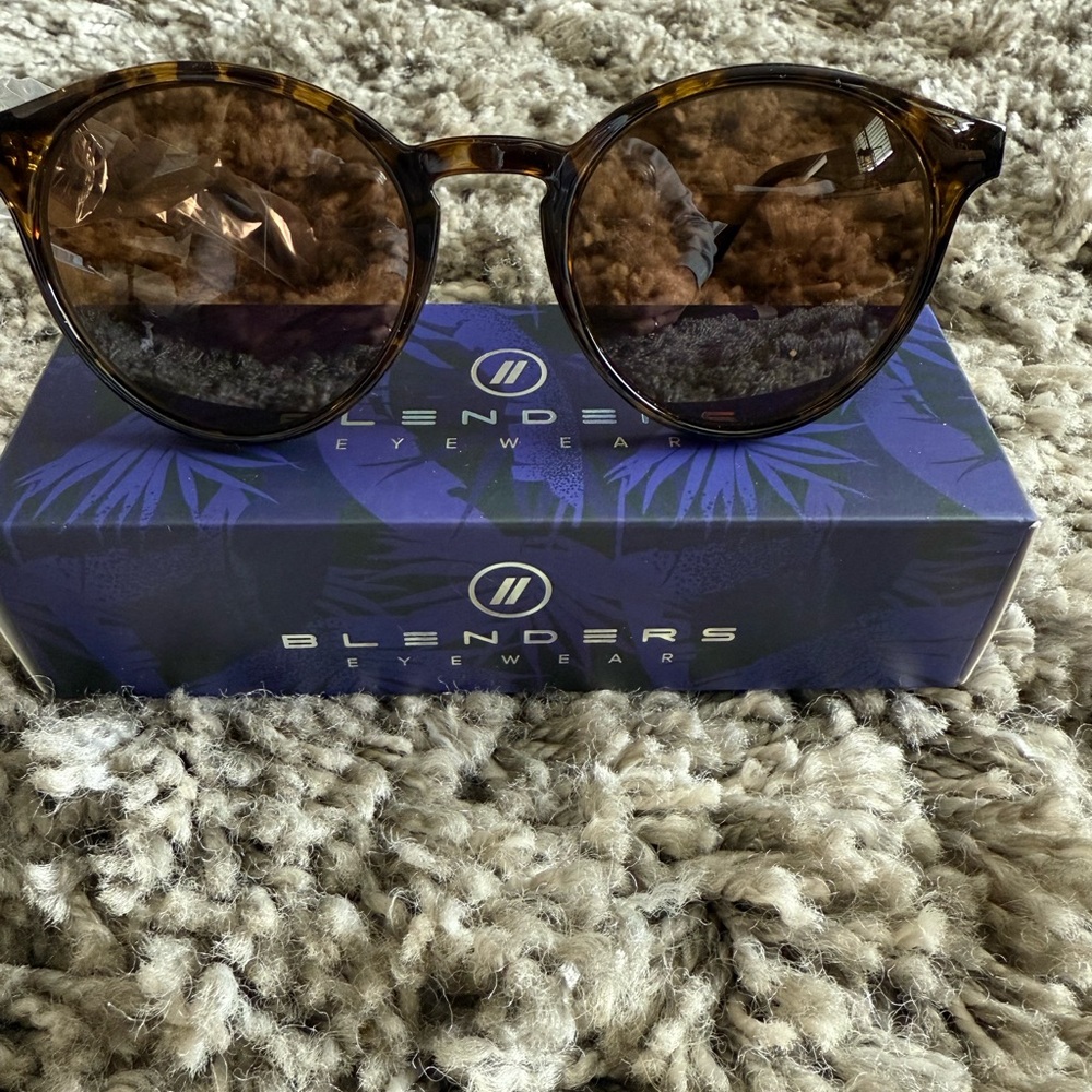 Blenders Eyewear Tortoise Shell Sunglasses